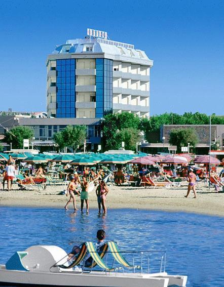 Hotel Nettuno Католика Екстериор снимка