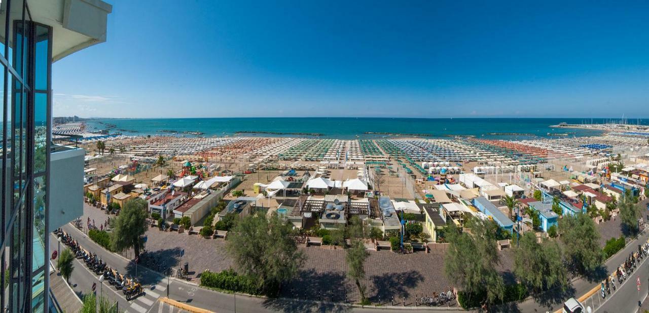 Hotel Nettuno Католика Екстериор снимка