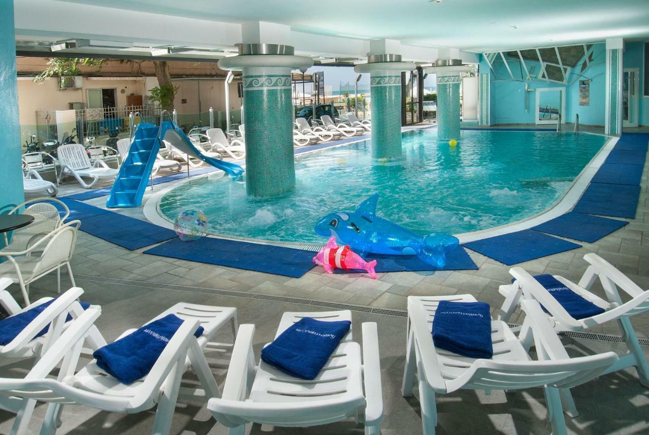 Hotel Nettuno Католика Екстериор снимка